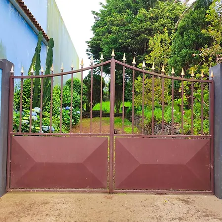Tatil Evi Cordeiro's House Arrifes